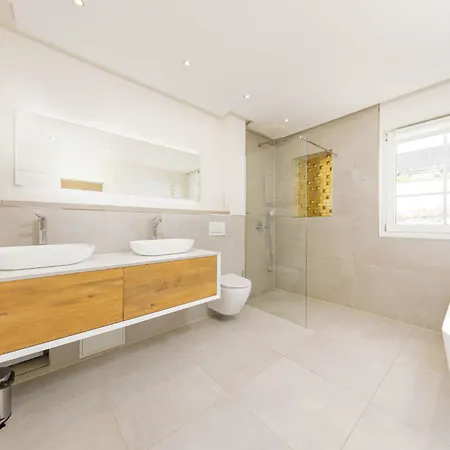 Sunside #3 アパート